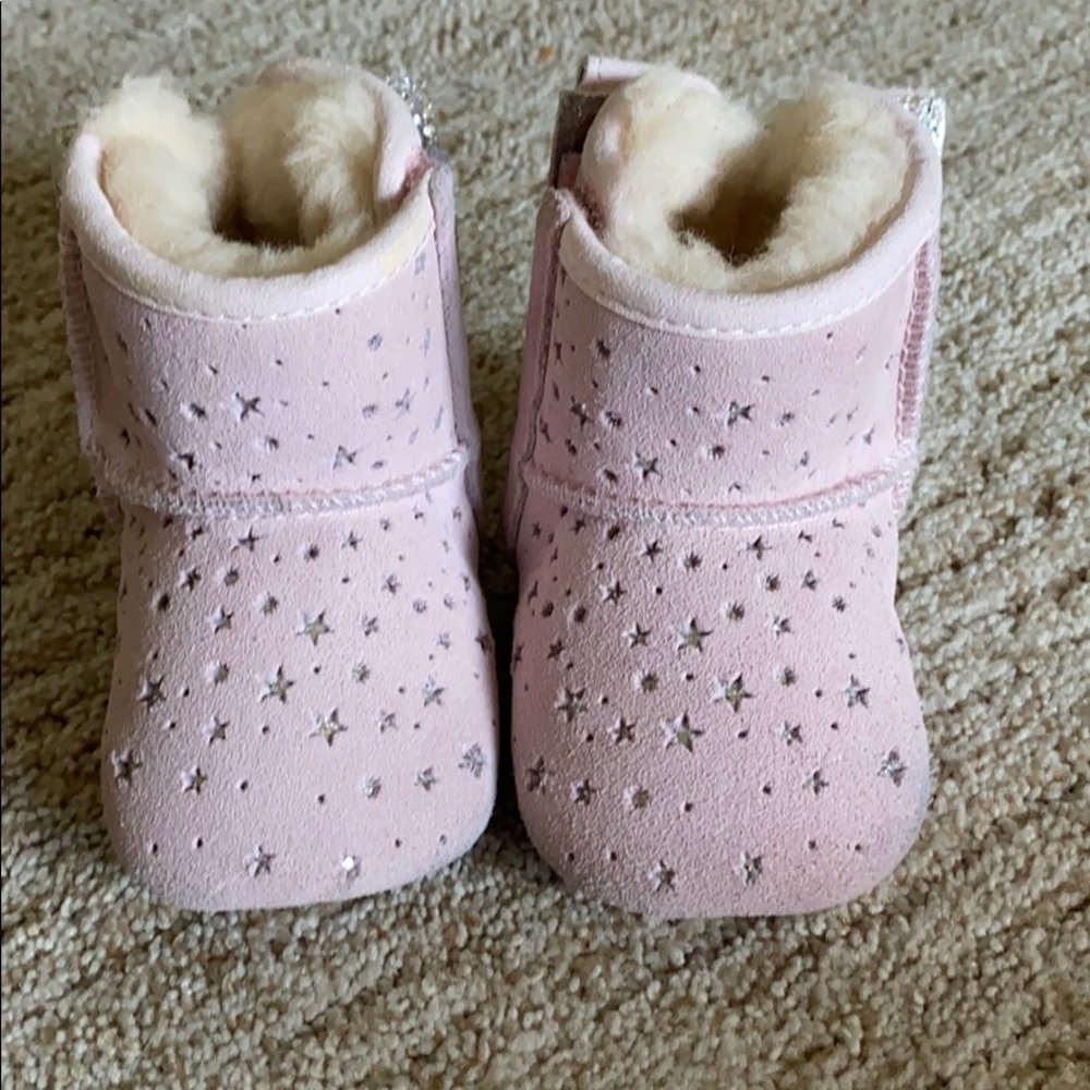 Baby UGG boots with bows